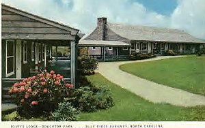 buffalolodge.jpg
This is a 1930-45 view of another resort at Roaring Gap.
