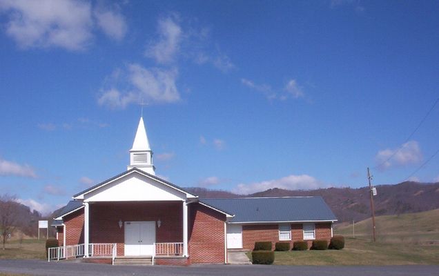 100_1306.jpg
Located at Highway 107 and Plum Creek Road.  Photo March 22, 2006 by Jeff Weaver
