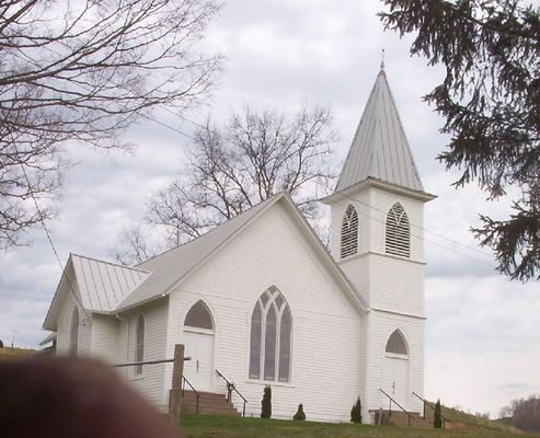 100_1594.jpg
This church occupies the same location was the Presbyterian Church which was reported here in 1773.  A Primitive Baptist Church also occupied this spot from the early 1800s until about 1900, when this building was constructed.  Photo April 16, 2006 by Jeff Weaver.
