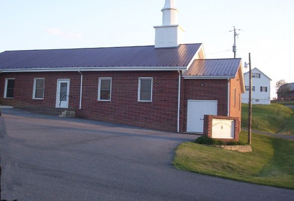 100_1684.jpg
The Chatham Hill First Church of God (Anderson, Indiana) is shown in this photo, taken April 23, 2006 by Jeff Weaver.
