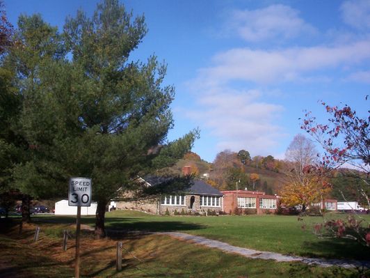 Whitetop - Mount Rogers School
Photo October 18, 2006 by Jeff Weaver.
