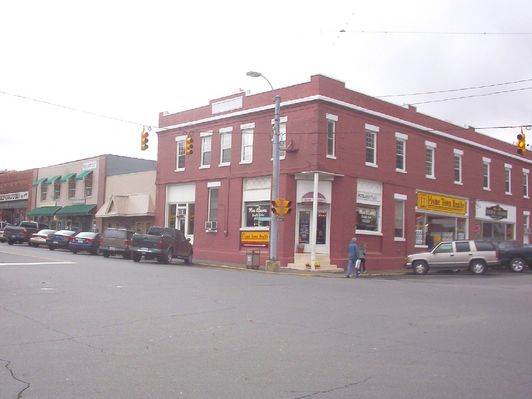 100_1790.jpg
This is a photo of the old Hotel building in West Jefferson, taken on October 20, 2006 by Jeff Weaver. The hotel now houses offices and shops.
