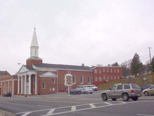 Abingdon - First Baptist Church
Photo January 12, 2007 by Jeff Weaver.
