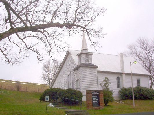 Rosedale - Lebanon United Methodist Church
Photo January 12, 2006 by Jeff Weaver.  Note there is another Lebanon United Methodist Church in Washington County, VA.  A photo of that church building is also online in this collection.
