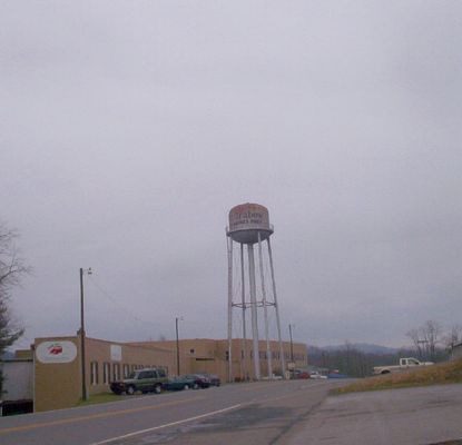 Sparta - Dr. Grabow Pipe Factory Watertower
The Dr. Grabow Pipe factory has moved across the road from this old facility.  Photo March 2007 by Jeff Weaver. 
