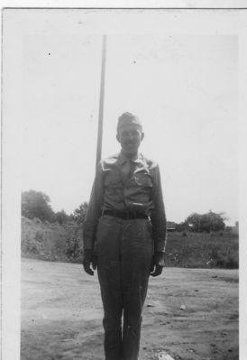 170stanleyyoung.jpg
Son of Irwin Young and Alice Waddell.  On duty in U.S. Army, World War II.
