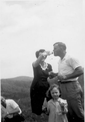 388.jpg
Mom and dad "clowning."  Photo 1952, Doughton Park, Alleghany County, NC.
