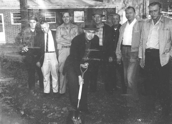 BREAKINGGROUNDFORNEWFIREHALL001.jpg
MAYOR BILL TOTTEN BREAKS GROUND FOR NEW FIREHALL
 
MAYOR BILL TOTTEN IS SHOWN BREAKING GROUND FOR THE NEW FIREHALL BEHIND THE TOWN HALL IN EARLY NOVEMBER OF 1966.
L-R BEHIND THE MAYOR IS JACK BARBROW, MILTON SMITH, DONALD ROBERTS, BOLEN HENDERSON, RONNIE CAHILL, HARLAN PERRY, AND JOHN HENRY SHORTT
 
SALTVILLE PROGRESS PICTURE  Courtesy of Don Smith [email]dsmith1043@comcast.net[/email]
