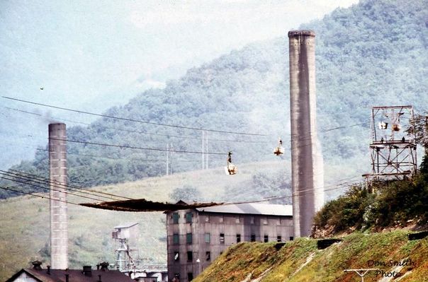 BUCKETLINEAUG1967089.jpg
BUCKETS HEADED FOR THE LIME KILNS...AUGUST 1967.  Courtesy of Don Smith [email]dsmith1043@comcast.net[/email].
