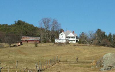 spring valley - William Bourne House
This is the present incarnation of the historic William Bourne home, a.k.a. "Rosie's Cabin" where the first session of the Grayson County Court was held.  Photo by David Arnold. 
