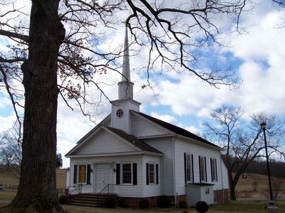 Bridle Creek - Bridle Creek Unied Methodist Church
Bridle Creek United Methodist Church, Grayson.  Photo by Shawn Dunford.  Courtesy of David Arnold 


