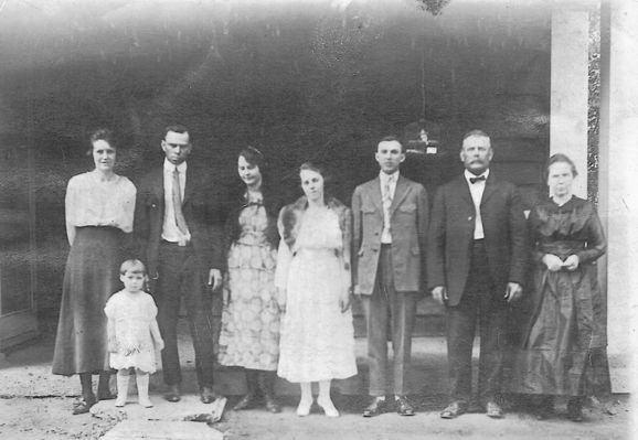 Hash of Burbon County, KY
Children of Robert Hash of Ashe County, NC who migrated to Bourbon County, KY.
