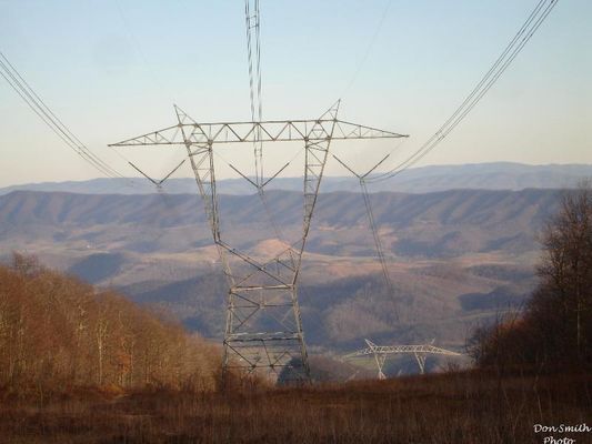 FLATTOP072.jpg
LOOKING EAST FROM FLAT TOP MOUNTAIN. THE 765 kV LINE NEAR THE TOP OF THE MOUNTAIN IS COMING FROM BROADFORD HEADED TO CARBO IN RUSSELL COUNTY.  Courtesy of Don Smith [email]dsmith1043@comcast.net[/email] 
