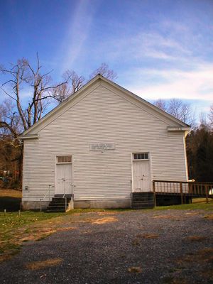 Honaker - New Garden Primitive Baptist Church
This photo by Janice Busic ([email]janice_b@verizon.net[/email]), shows this old church which was probably used as a hospital during the civil war.
