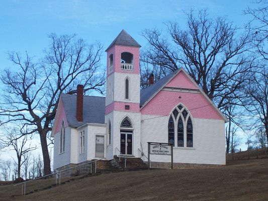 Huddle - Huddle Memorial Methodist Church
Huddle Memorial Methodist Church 1905 located in Huddle Community of Wythe Co., VA.  Photo by Shawn Dunford.  Courtesy of David Arnold [email]david.arnold@adelphia.net[/email]

