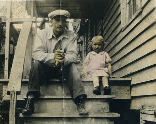 Mommy_herDaddy.jpg
 Rosser K. Davidson and my mother, Edna Ruth 
Davidson. She was about two years old. They are sitting on the porch of their home at Cedar Branch in Saltville.  Courtesy of Lesa Long [email]ladygwenhwyvar@hotmail.com[/email]


