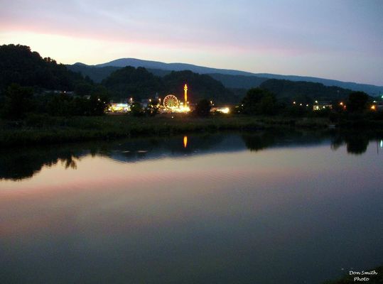 Saltville - Carnival at Sunset
CARNIVAL AT SUNSET  /  SALTVILLE, VA.  /  JULY 13, 2007  /  9:09 P.M.  Courtesy of Don Smith[email]dsmith1043@comcast.net[/email]
