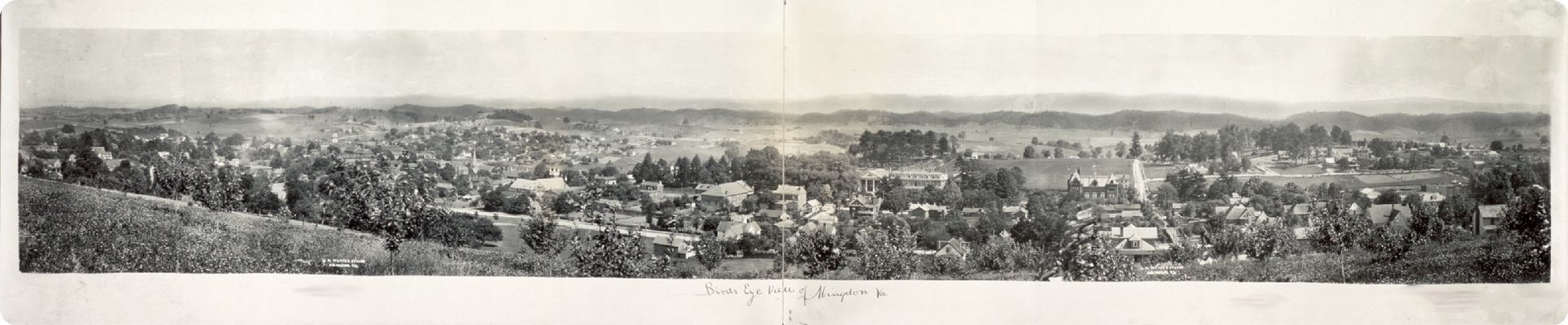 abngdonpanorama.jpg
Panorama of Abingdon taken in 1915.
