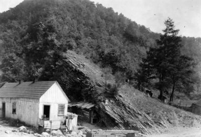 Allison Gap - Price Mountain
Ridge making ledge of Price Mountain, probably to of Chemung strata, Allison Gap.  No date, but circa 1910,  Image from the U.S.Geological Survey.
