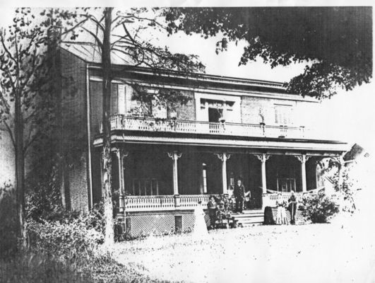 byarshouse2.jpg
This is a circa 1900 view of the Byars house in Glade Spring, VA.
