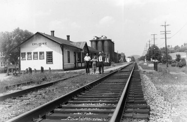 chilhowiedepot4.jpg
This is from a mid-20th century photograph.
