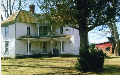 Comers Rock - Victorian Home
Photo by Jeff Weaver, March 21, 2008.
