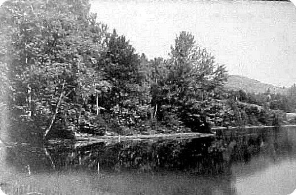 Blwong Rock - Lake on the Cone Estate
Postmarked August `1930, this postcard shows the lake on the Moses Cone Estate near Blowing Rock.
