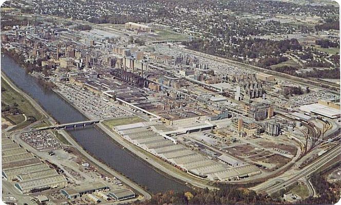 eastman1979.jpg
This is a 1979 aerial veiw published in postcard format.
