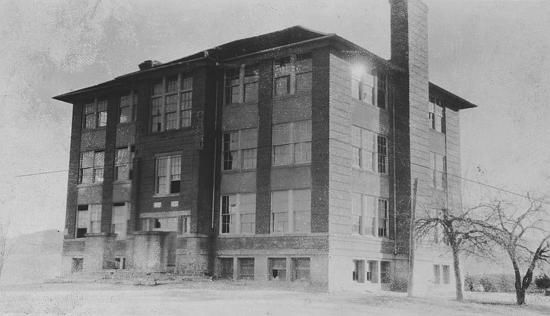 elksch.jpg
This late 1934 photograph shows the Elk Creek Academy in Grayson County, VA.
