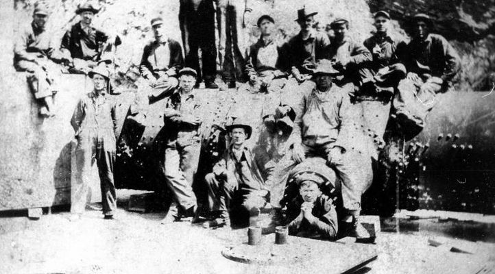 Saltville - Mathieson Alakli Works Boilermakers.
BOILERMAKERS  /  MATHIESON ALKALI WORKS  / SALTVILLE, VA.  /  1919
 
 
TOP ROW - L-R - LLOYD SHORTT,  BILL SHORTT,  CLAUDE JACKSON,  DAVE DEBUSK,   FLETCHER BROWN,  BOB POORE,  WILLIE "BEAR" ROUTH,  HAYNES DAVIS
 
BOTTOM - L-R- JOHN POORE,  GARLAND LOWE,  SID FARRIS,  CHARLES GILBERT,  WORLEY FRYE.  Courtesy of Don Smith [email]dsmith1043@comcast.net[/email]
