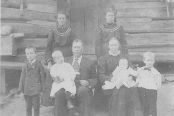 farmernoah2.jpg
Noah Farmer (B. 1844 son of Wilson Farmer and Susan Wyatt D. 1930) and Lydia Thompson Farmer, with some of their children.  Luther Farmer is sitting on Noah's lap.  Noah served in Co. A, 26th NC Infantry, Confederate States Army.  Courtesy of Anita Kay Wyatt.
