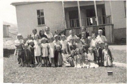 fergusonchapelschool.jpg
Ferguson  Chapel School, Lebanon, VA.  About late 30's, or early 40's.  A 2-room school,-- at one time, with 7 grades.  Later with 5-grades.

