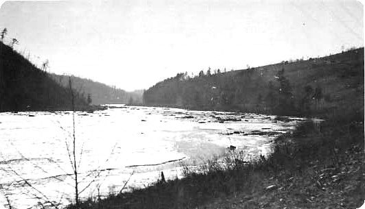 friesnewriver1922.jpg
This is a January 1922 photo showing the New River near Fries, Virginia.
