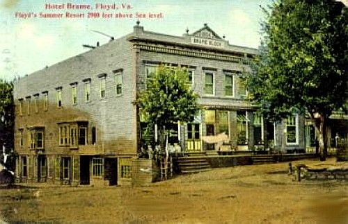 Floyd - Hotel Brame
This postcard with a 1912 postmark shows Hotel Brame, a summer resort in Floyd, Virginia.
