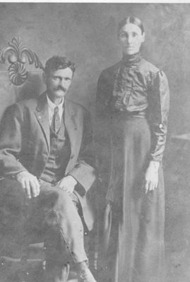 kellyjohn.jpg
John Kelly was the son of Peter Kelly and Margery Clementine Hash Kelly.   Cora E.C. Born 15 Jun 1868, and John Franklin Born 02 Oct 1872, are the chidren of Elisha Davis Born 18 Jan 1844, and Johannah (Spencer) Davis Born 1836. they have a youger sister named Rosa L. Davis, all born in Grayson Co., Virginia. Most likly Wilson Creek.  This photo was taken ca. 1900 in either Ashe Co., NC or Smyth County, VA.
