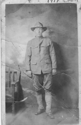 lester15.jpg
World War I uniform picture of this Glade Spring, VA native.
