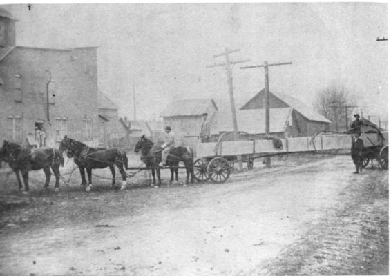 Chilhowie - Lumber Wagons
This circa 1910 photo shows horse-drawn wagons loaded with lumber approaching the Chilhowie Railroad Depot.  Courtesy of Edna Bonham Love.
