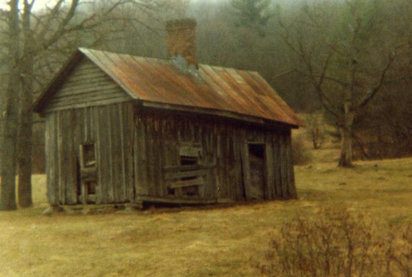 Major - Old Methodist Parsonage
Believed to be the first Methodist Parsonage in Western Grayson County.  Courtesy of Trula Fay Purkey.
