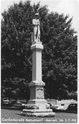 Marion - Confederate Monument
This early 1950s monument to Confederate Veterans is located on the Smyth County, Virginia Court House lawn.
