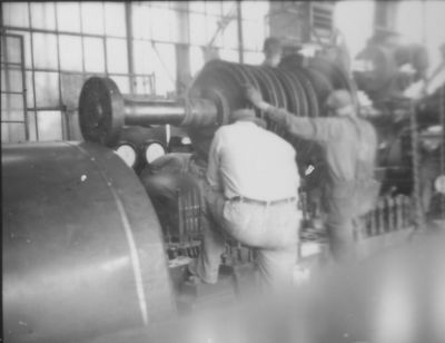 Saltville - Mathieson Alkali Works
This John Porter Photo from the late 1930s shows some of the equipment used in the Mathieson Alkali Works.
