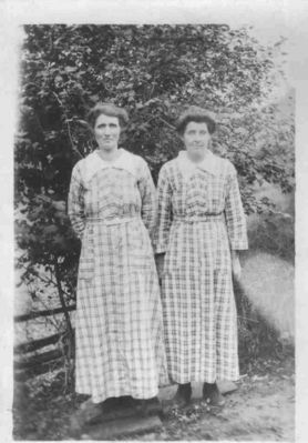 McClure, Lydia
The two ladies are somewhat ID'd as Ed's sister... (Lydia McClure) Aunt  Lydia born 11 May 1880 to 26 Feb 1964 and one of her sisters... either Mary Ann or Mahala McClure.  Courtesy of Tonja and Steve Seivwright [email]seivwright@zoominternet.net[/email]

