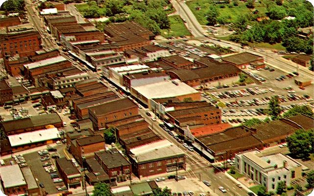 Mount Airy - Aerial View
This aerial view of Mount Airy, North Carolina dates from 1968.
