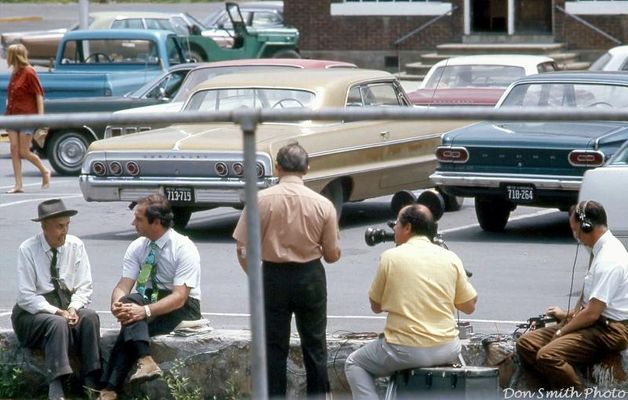 Saltville - NBC News Visits Saltville
RON NESSEN OF NBC NEWS INTERVIEWS UNCLE JIM HOGSTON ABOUT THE COMING SHUTDOWN OF OLIN OPERATIONS IN SALTVILLE  /  JULY 1970.  Courtesy of Don Smith [email]dsmith1043@comcast.net[/email]

