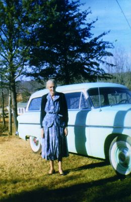 phippscora.jpg
Photo taken in 1959, widow of Benjamin Franklin Phipps, daughter of Martin Van Buren Richardson and Mary Polly Busic.
