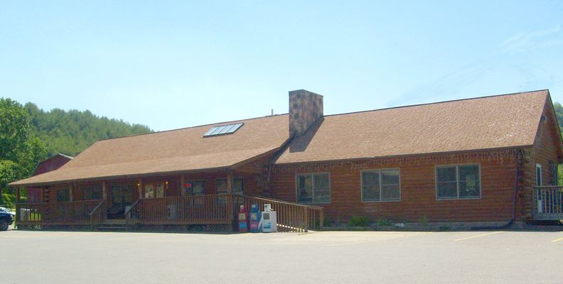 Volney - Log House
Popular restaurant and convenience store.  Photo June 6, 2007 by Jeff Weaver
