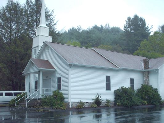 Tuckrdale Baptist Church
Photo September 13, 2006 by Jeff Weaver.
