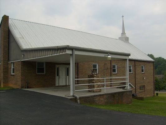 Glade Spring - Glade Community First Church of God
Photo May 23, 2007 by Jeff Weaver.
