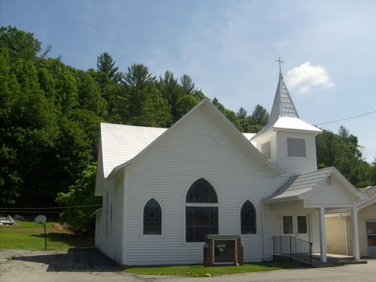 Fleetwood - Calvary United Methodist Church
Photo June 20, 2007 by Jeff Weaver.
