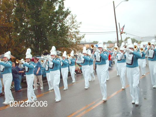 pics 142.jpg
This photo shows the Patrick Henry High School Marching Band in the 2006 Chilhowie Apple Festival Parade.  Photo September 23, 2006 by Jeff Weaver.
