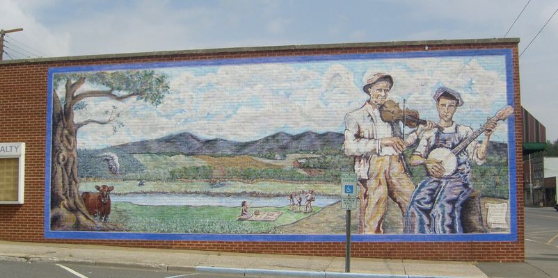 pics 155~0.jpg
This mural celebrates the region's musical heritage.  Photo by Jeff Weaver, July 1, 2007.
